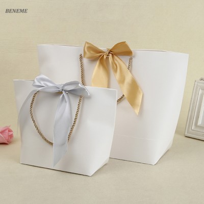 Super Luxury Personalized Paper Gift Tote Bags with Bowknot Sring Handles